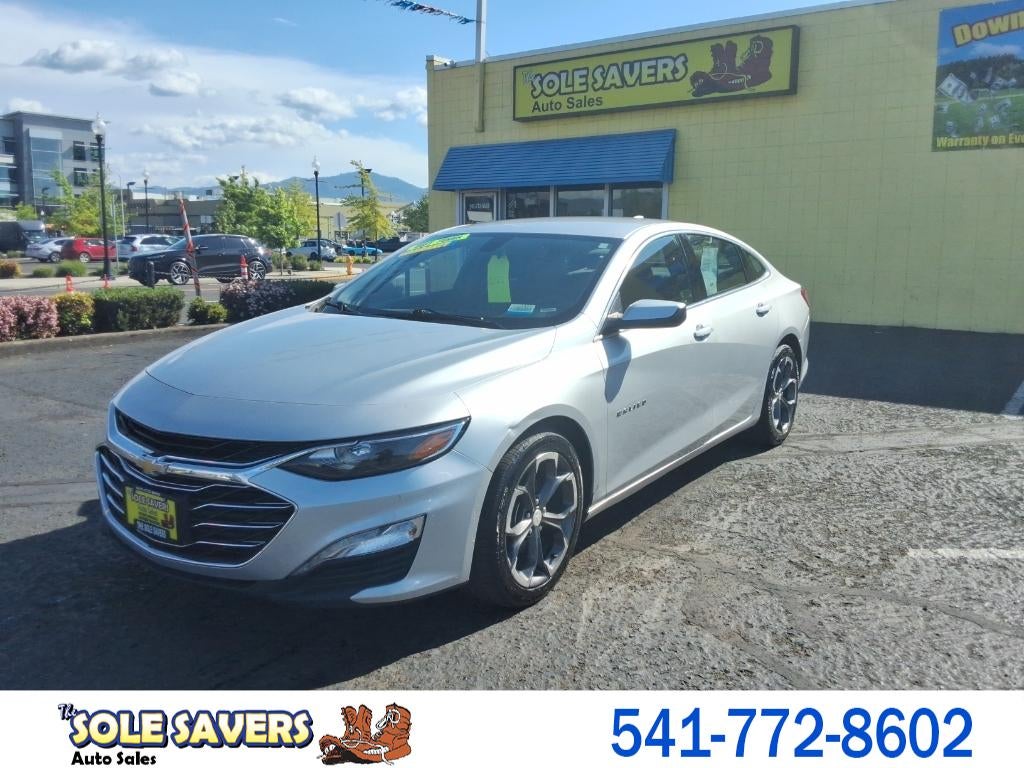 2022 Chevrolet Malibu LT (1LT) in Silver — front three-quarter view