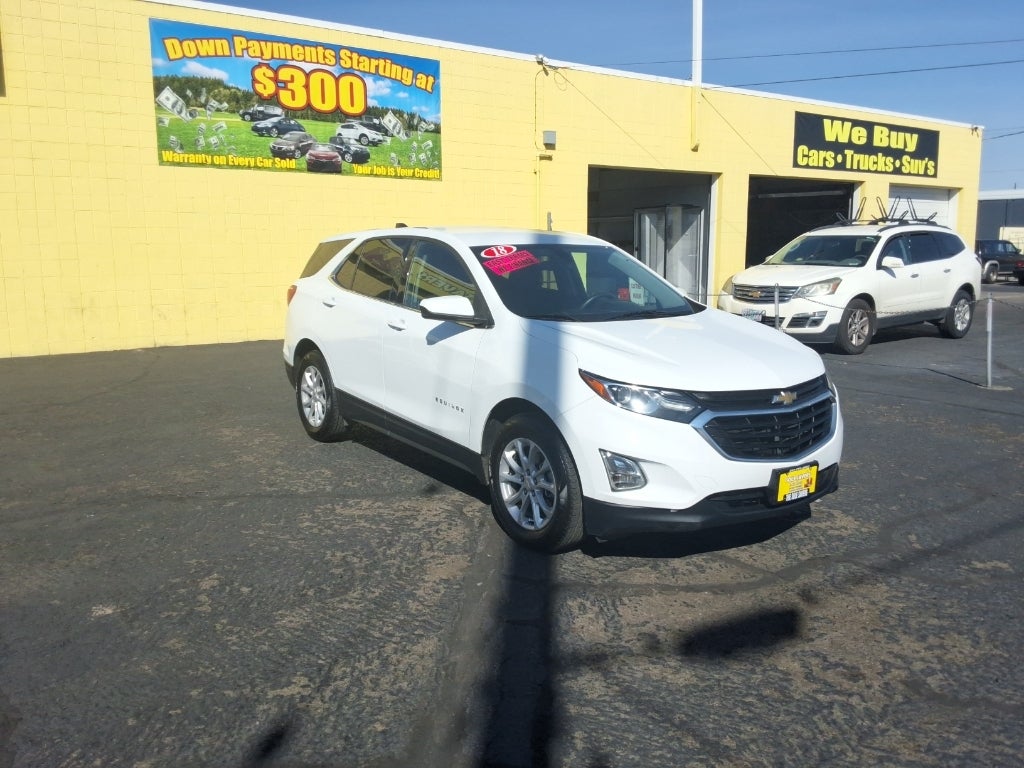 2018 Chevrolet Equinox — rear three-quarter view