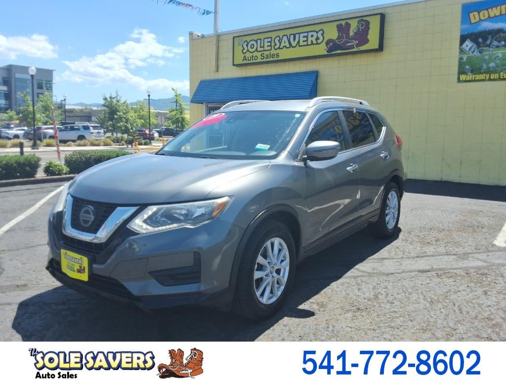 2019 Nissan Rogue FWD SV in Gray — front three-quarter view